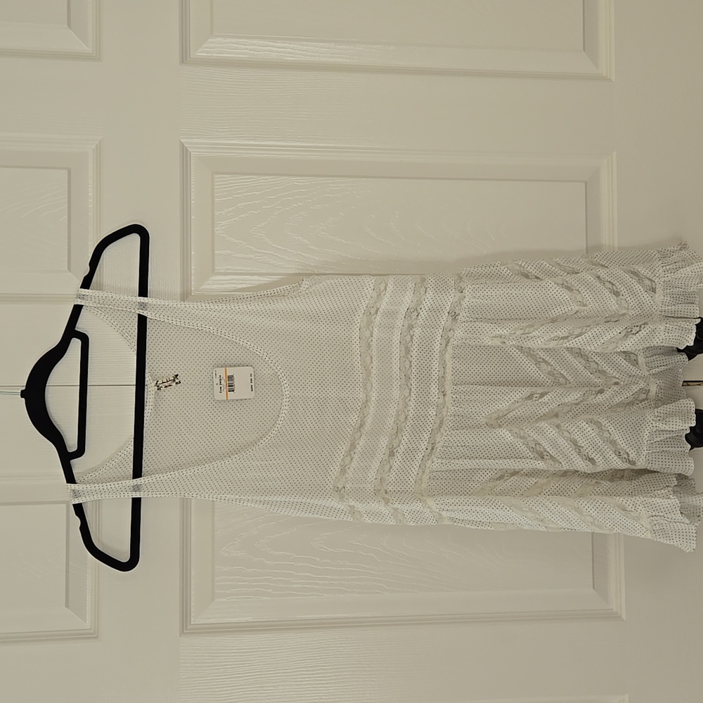 Free People White Sleeveless Top/Dress